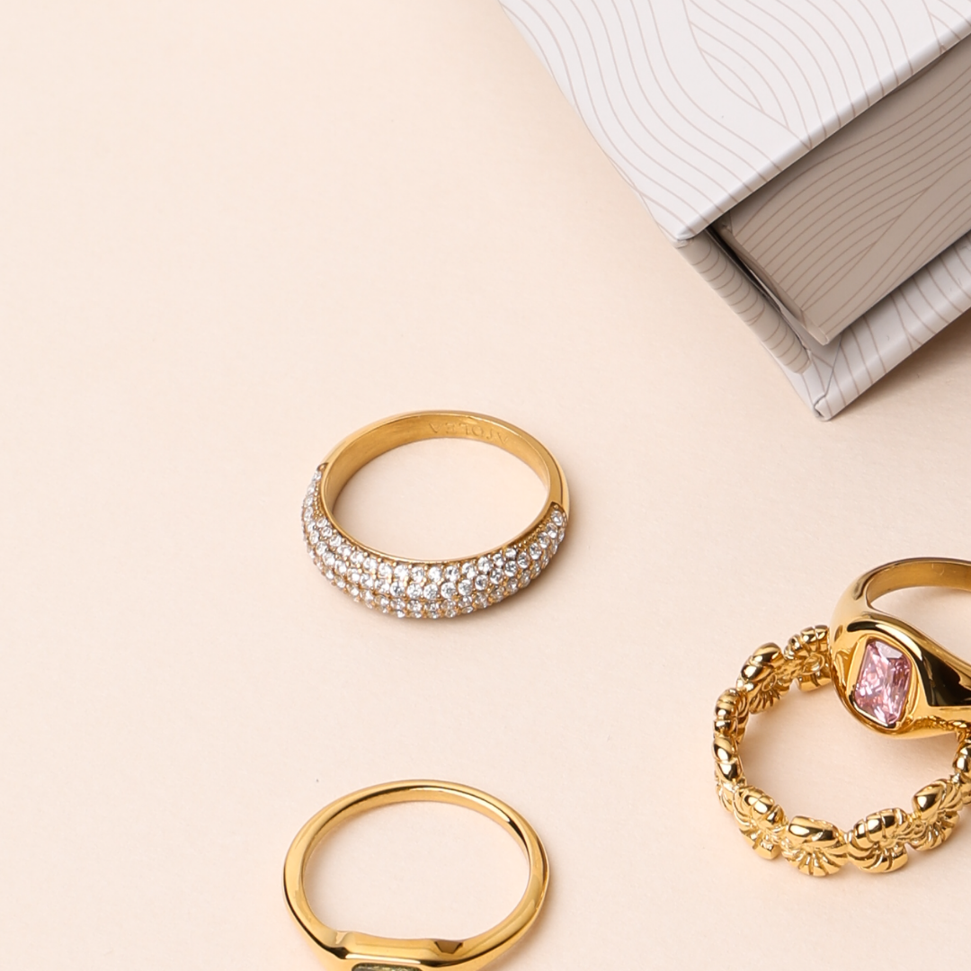 Athena "Day & Night" Ring Set