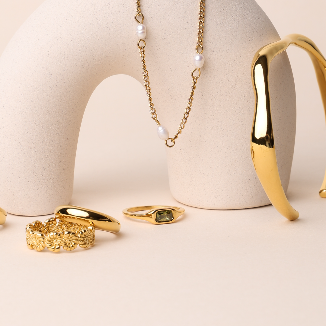 Athena Laguna Ring