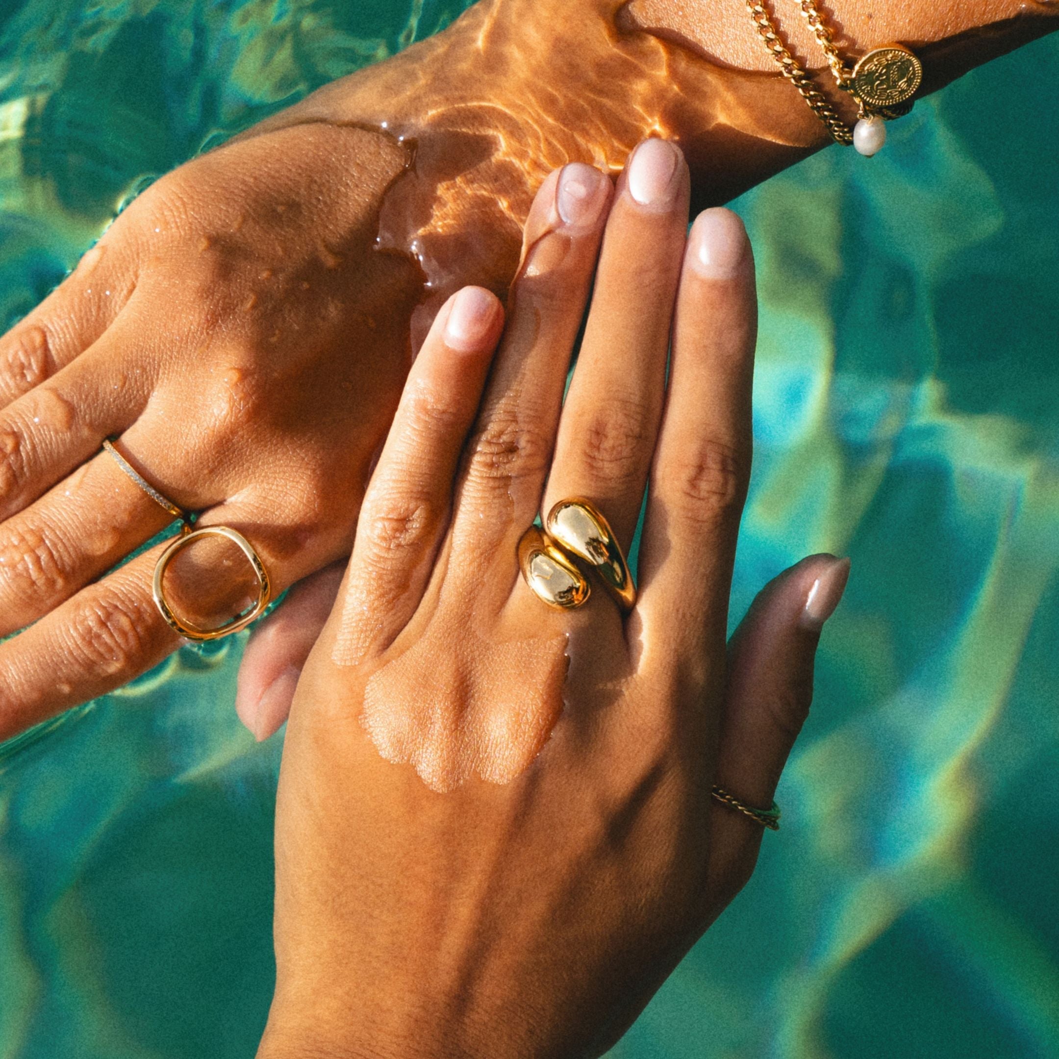 Athena Double Twist Ring