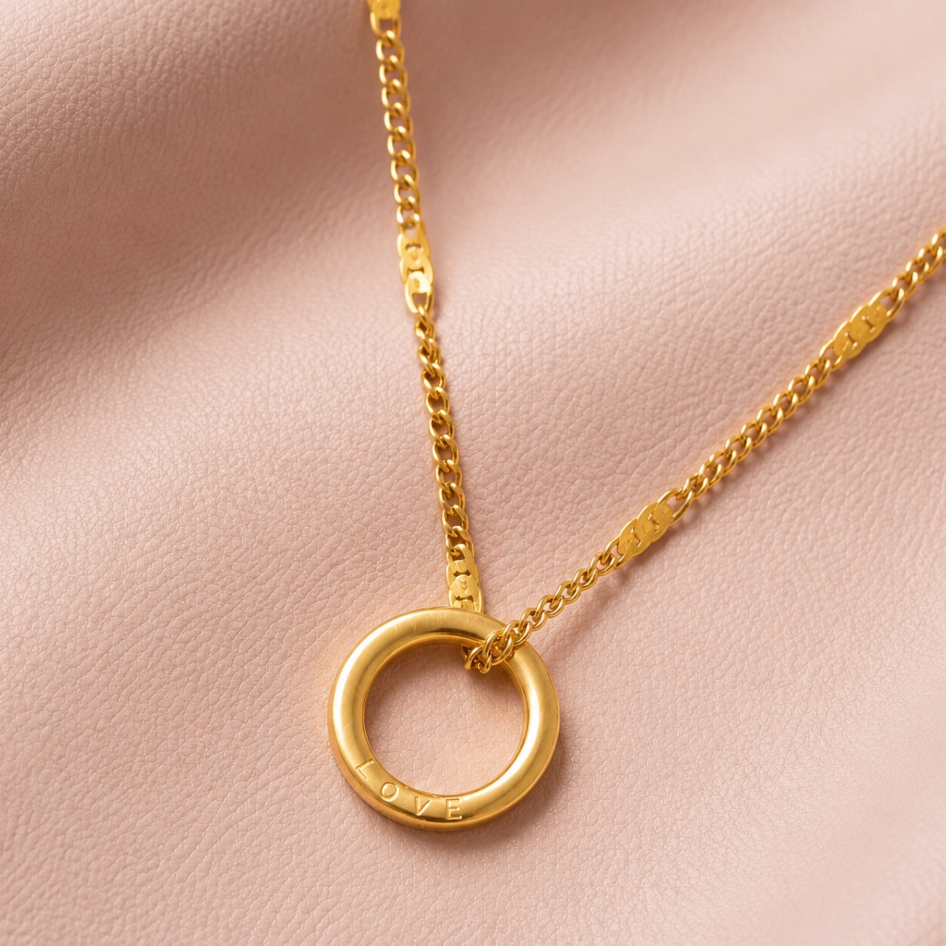Athena Engravable Ring Necklace