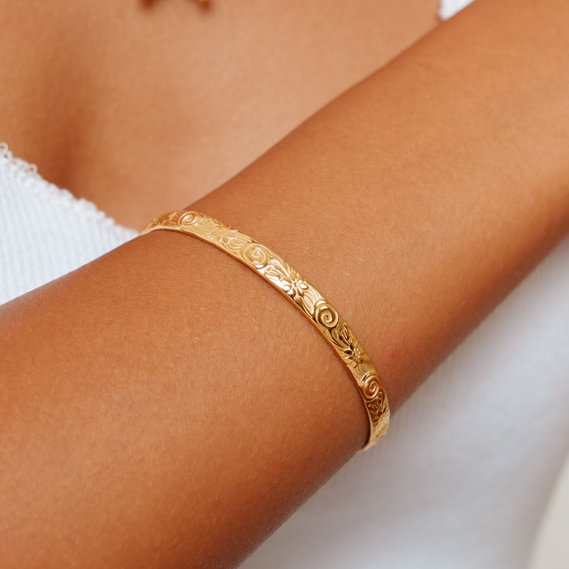 Athena Flora Cuff