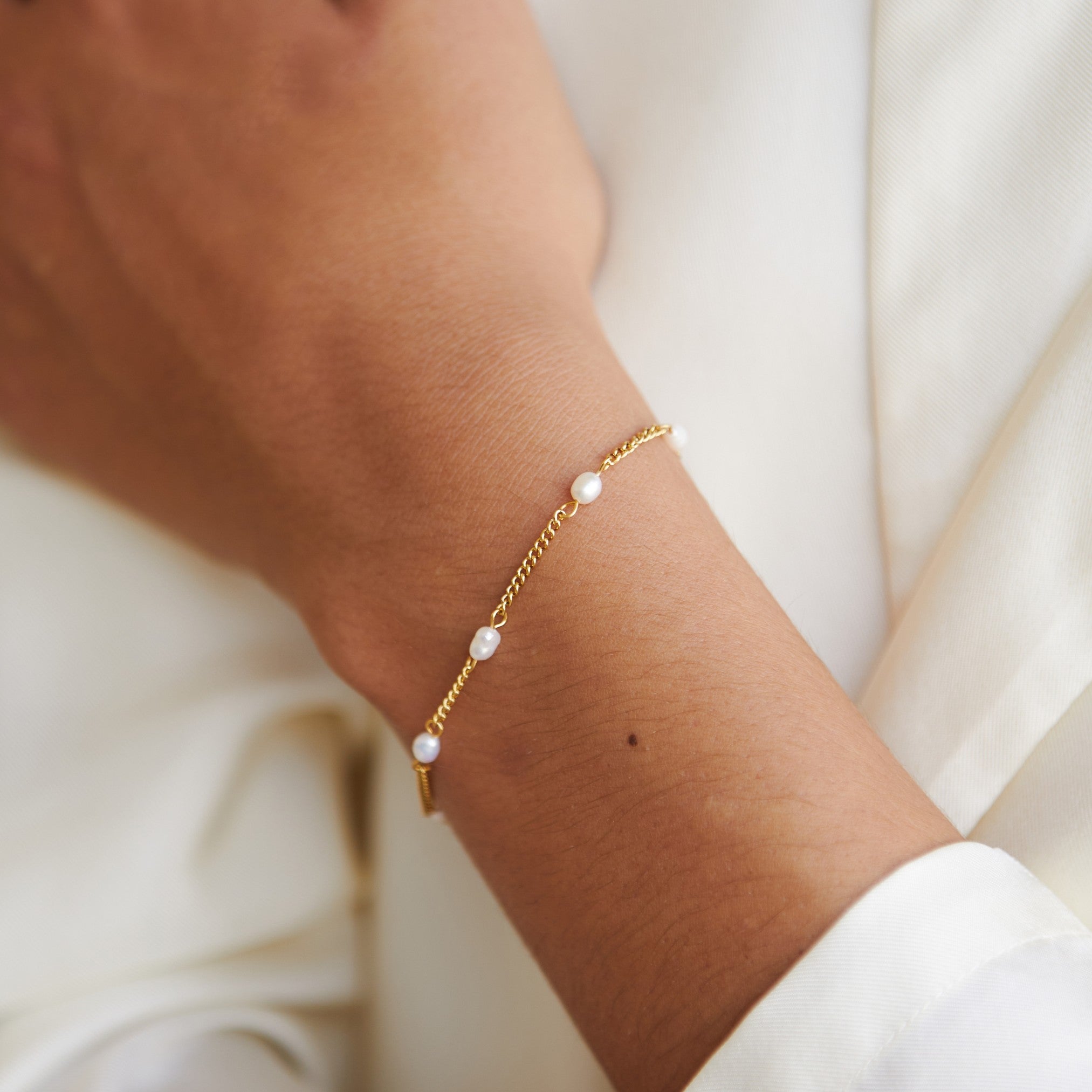 Athena "Lovina" Freshwater Pearl Bracelet