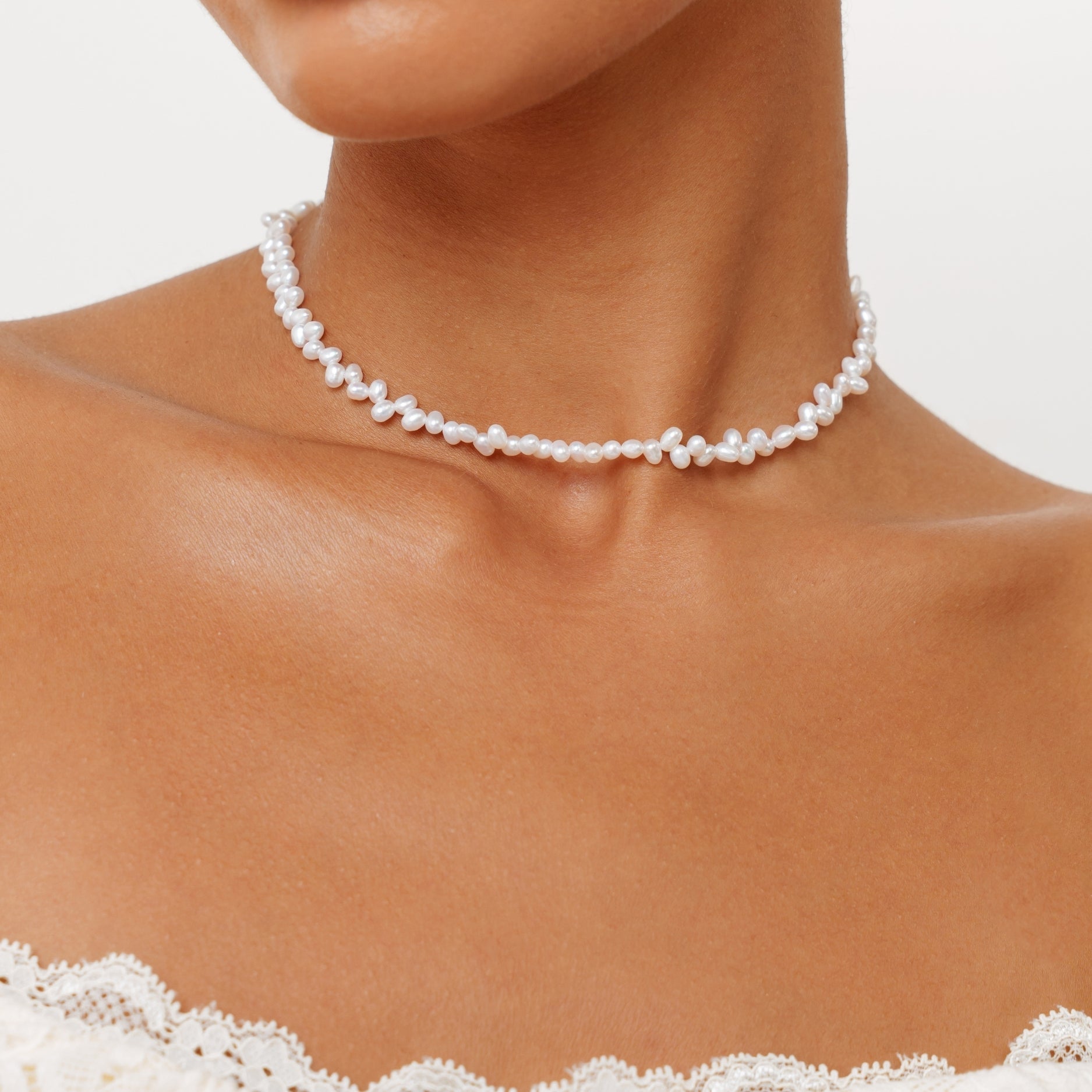 Athena Dolce Choker