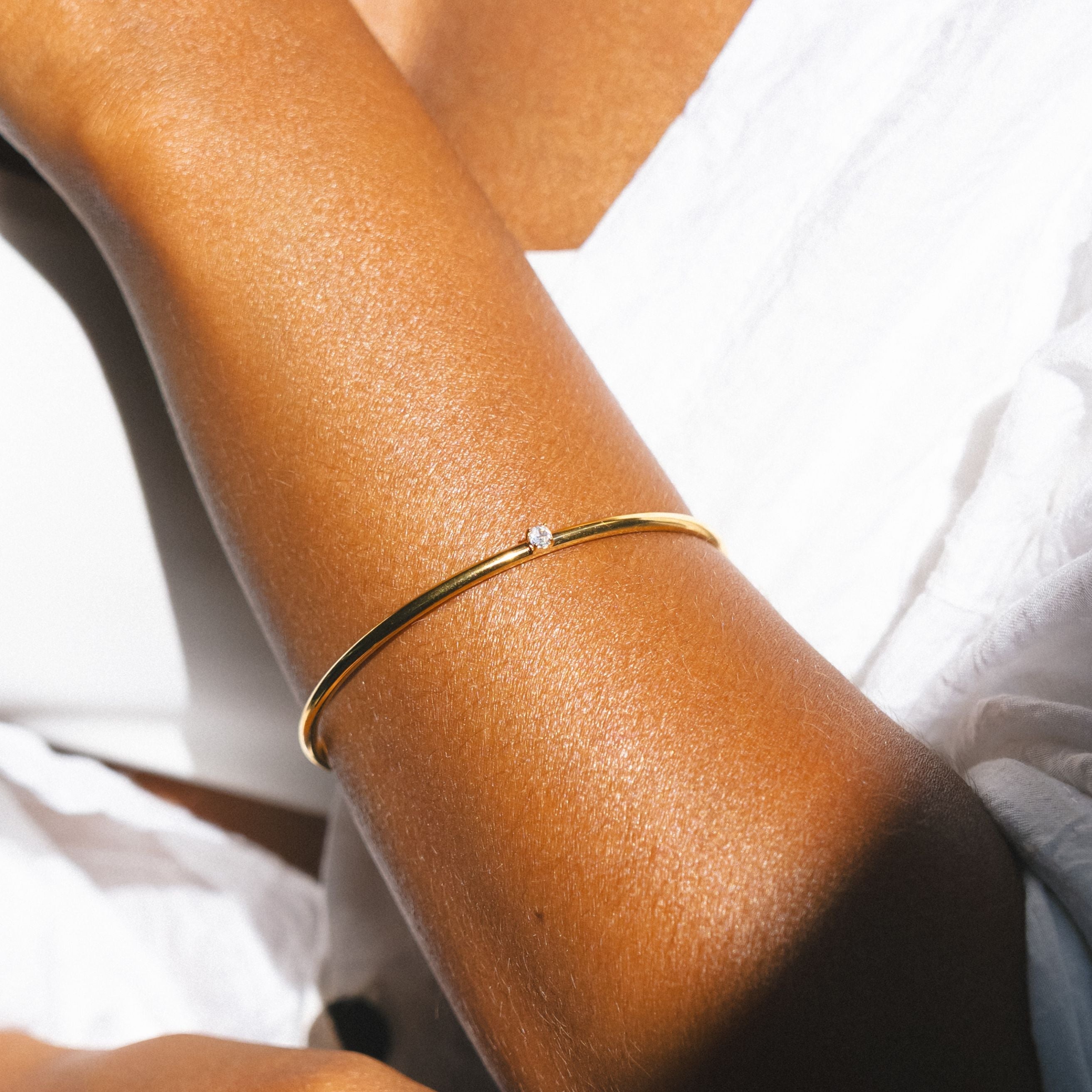 Athena Thin Solar Cuff