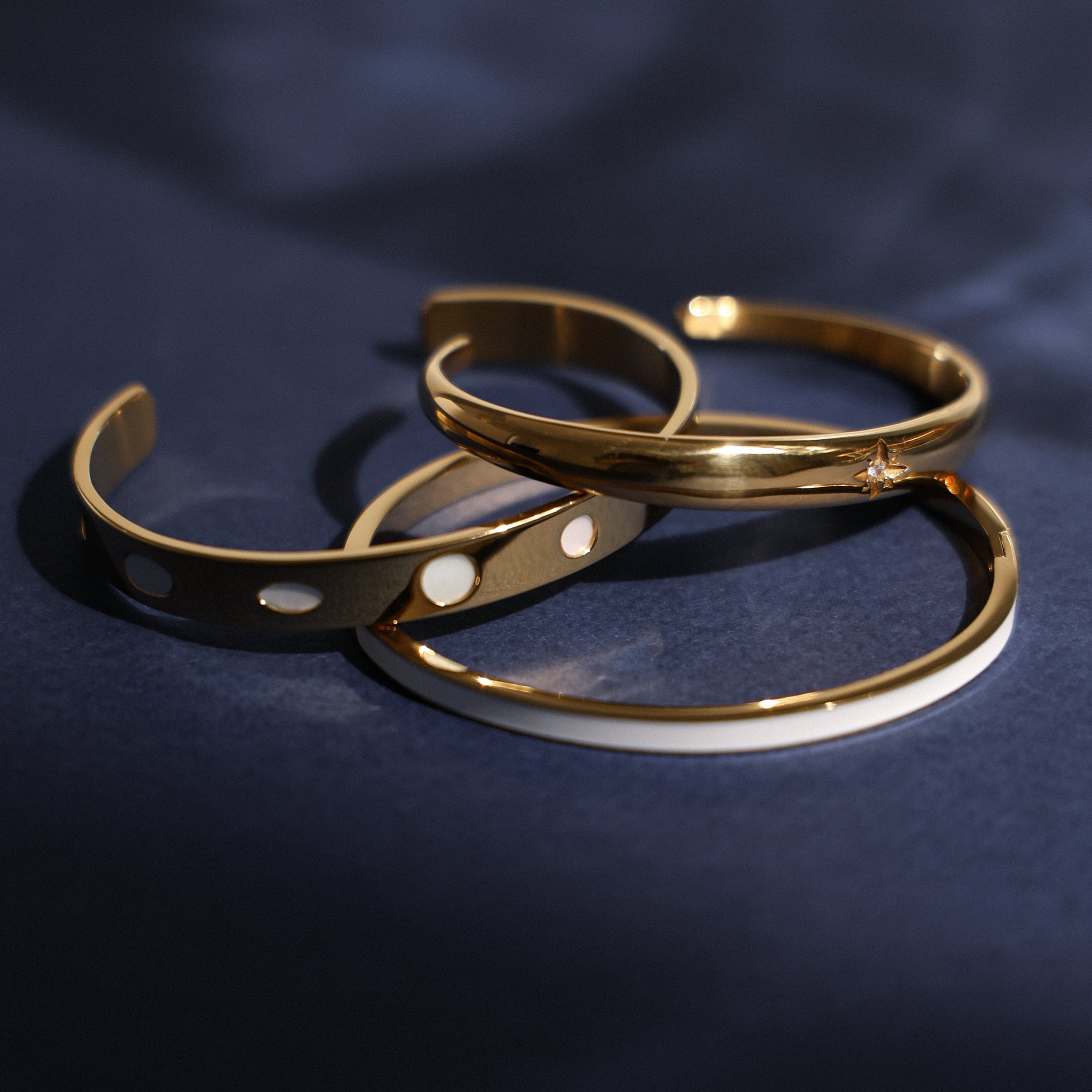 Athena Halo Bangle