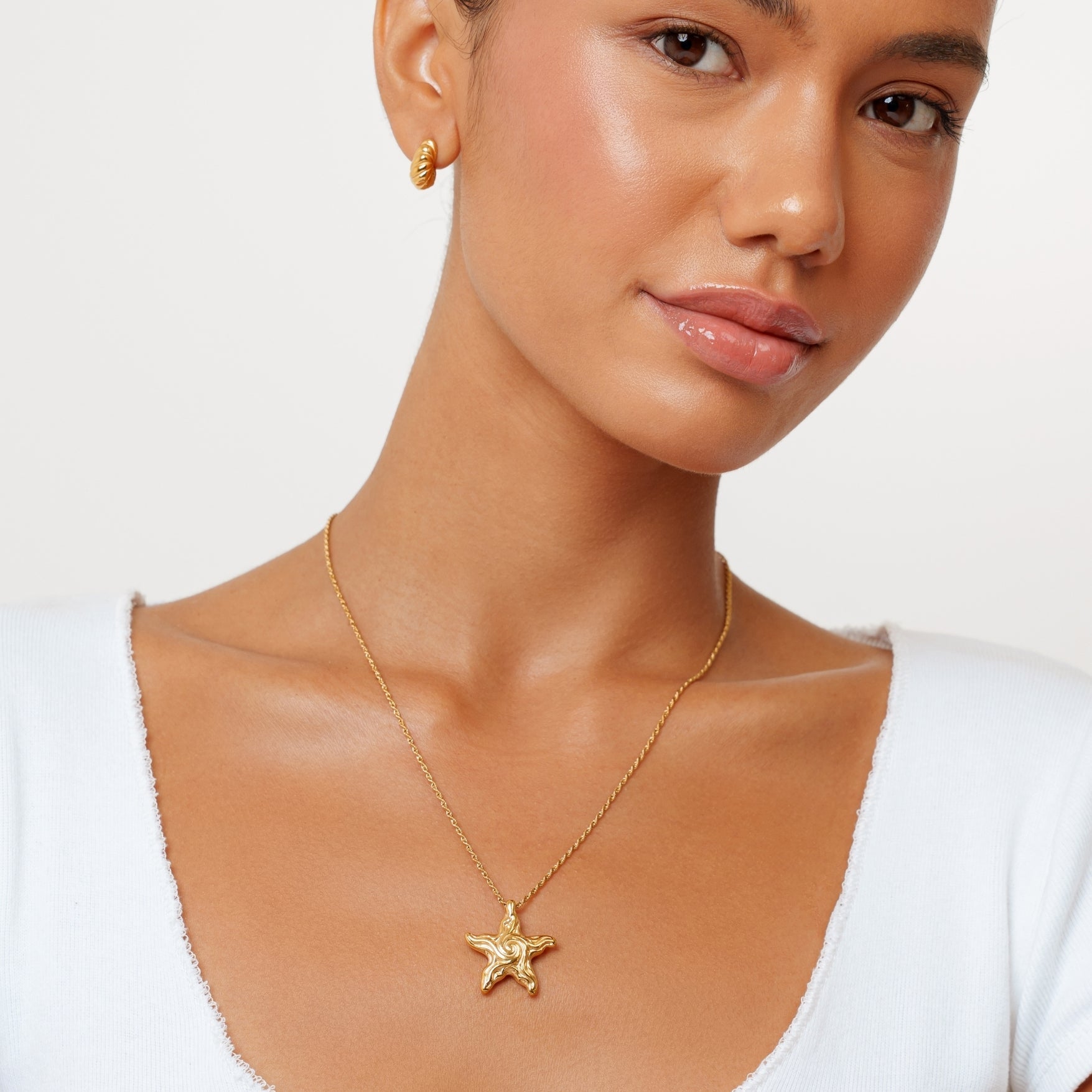 Athena Sea Star Necklace