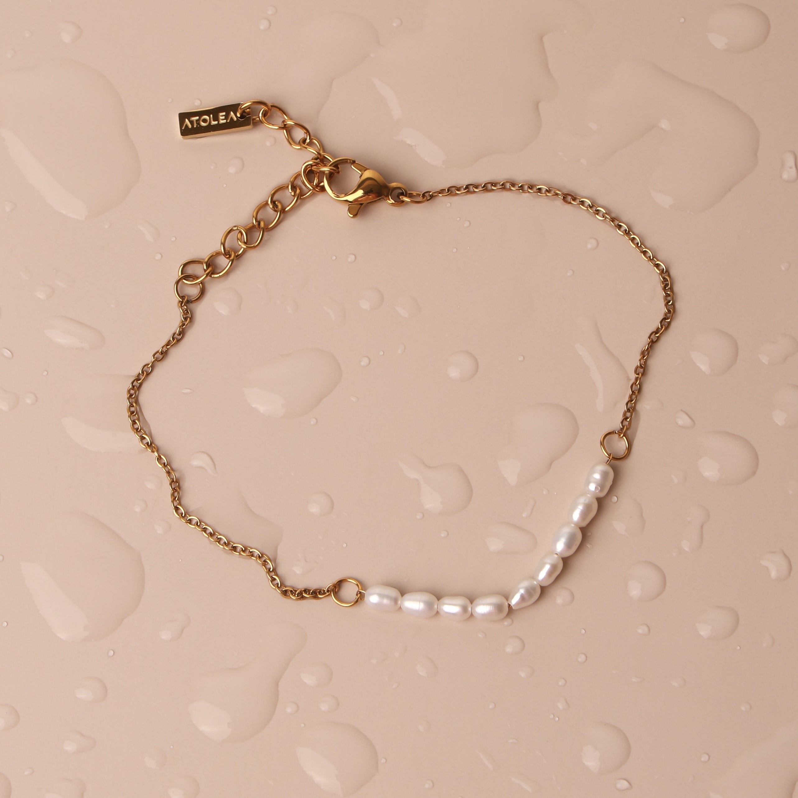 Athena Mini Freshwater Pearl Bracelet