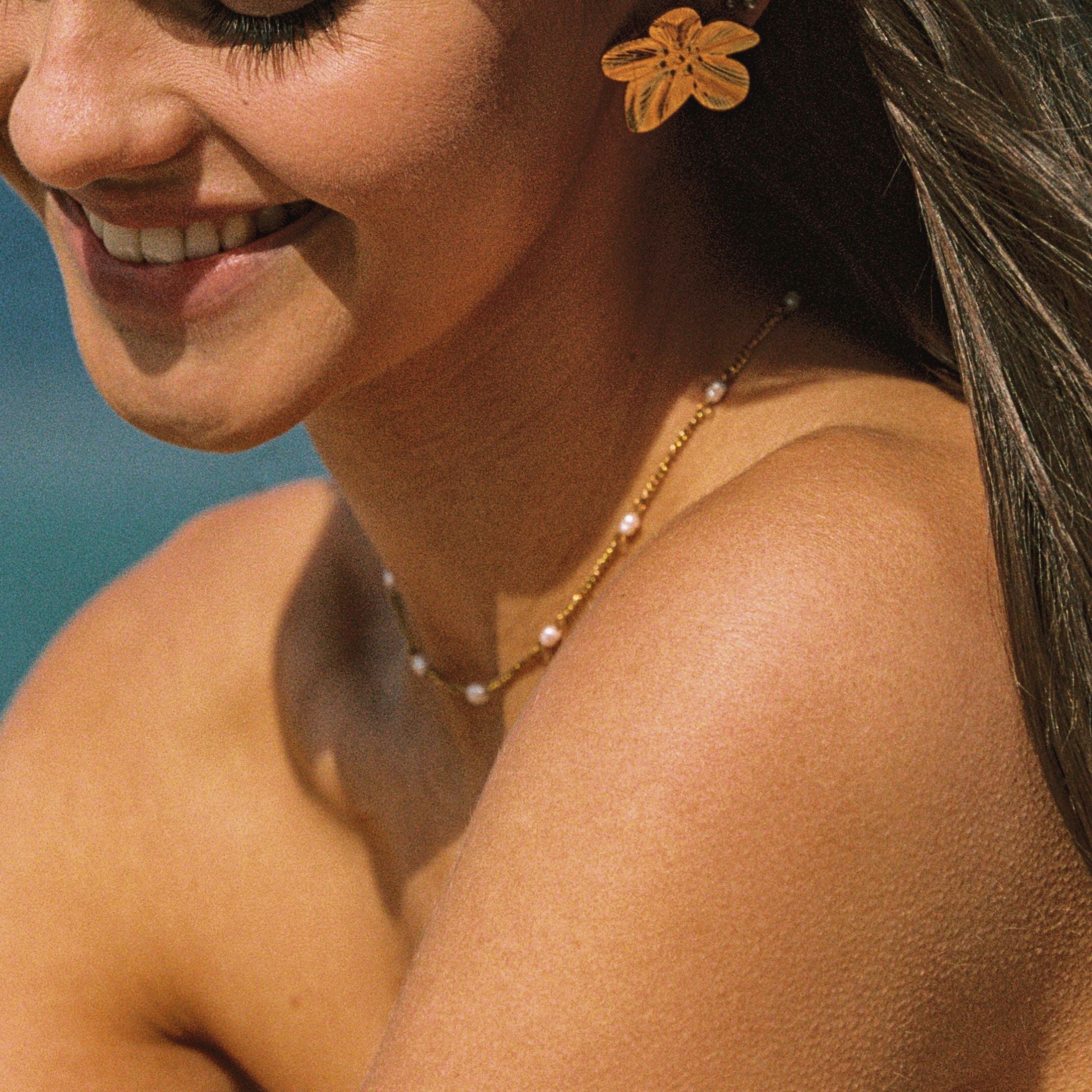 Athena Dainty Gold Pearl Choker