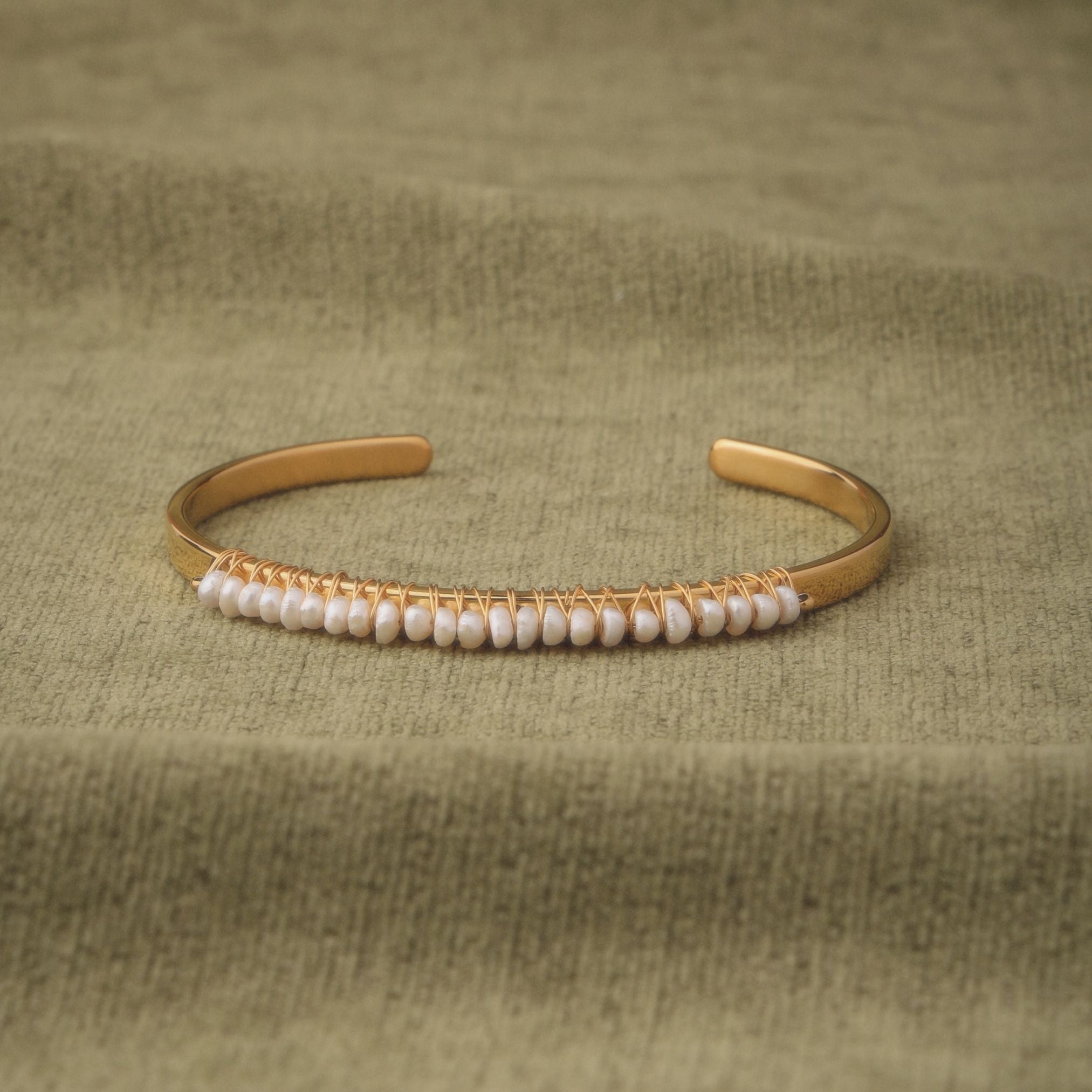 Athena Pearly Cuff