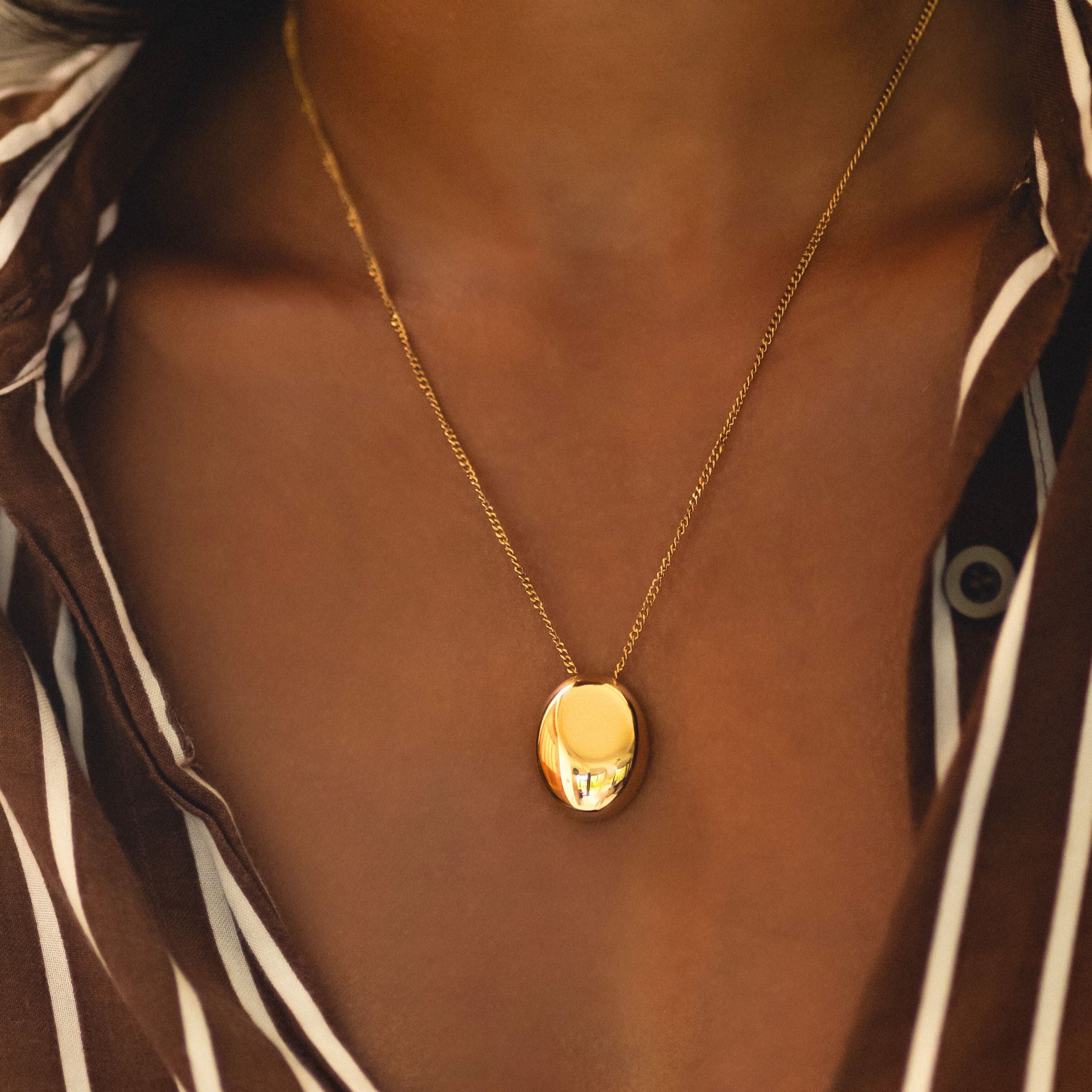 Athena Pebble Necklace
