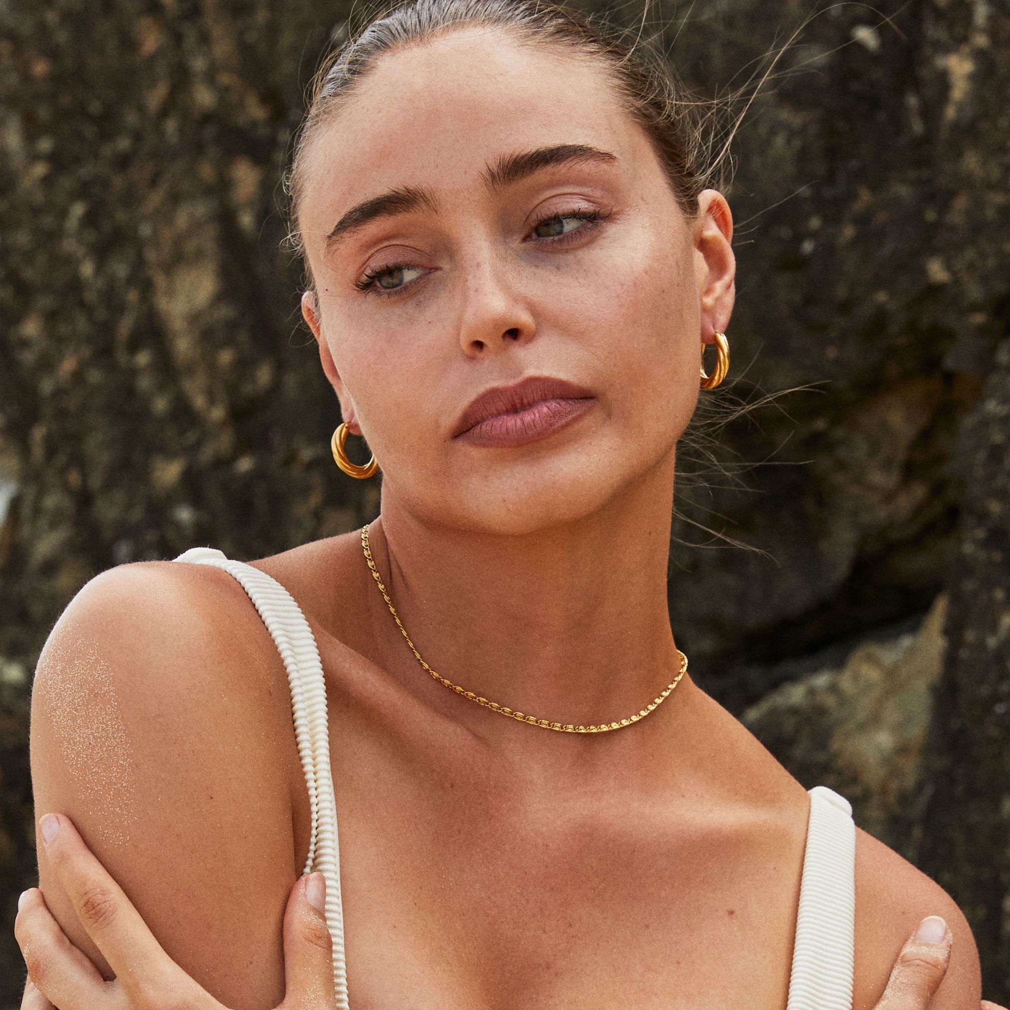 Athena Everyday Twisted Hoops