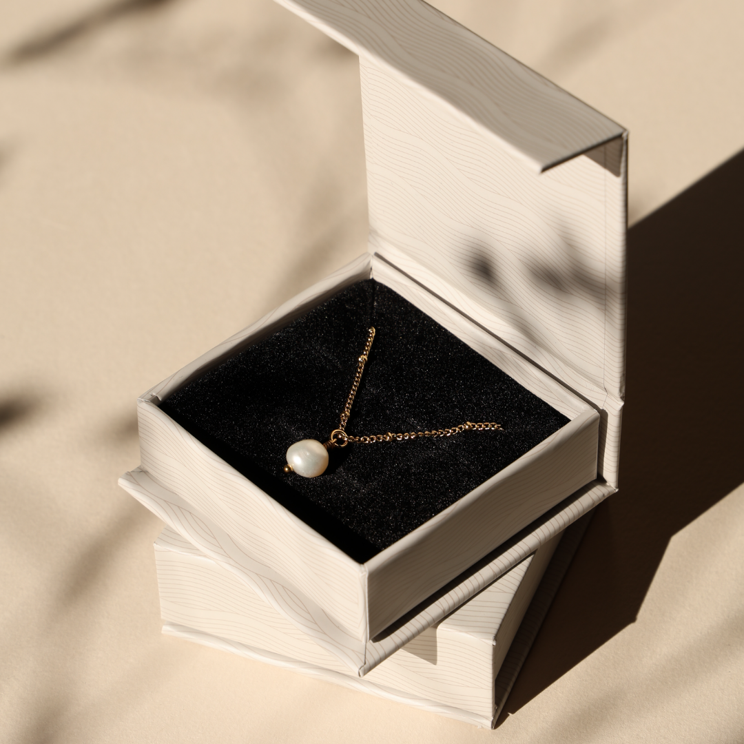 Athena Luxury Gift Box