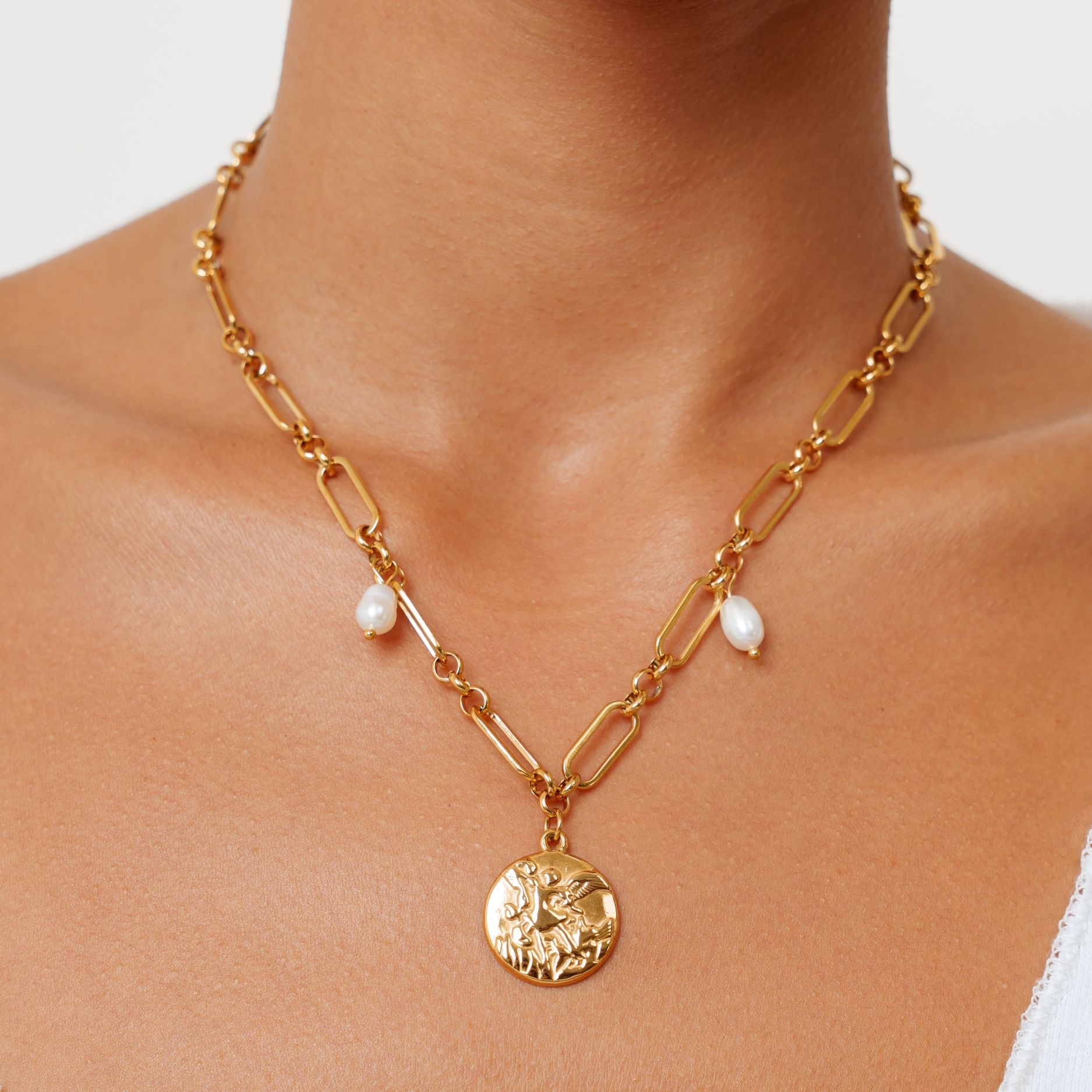 Athena Elysia Necklace
