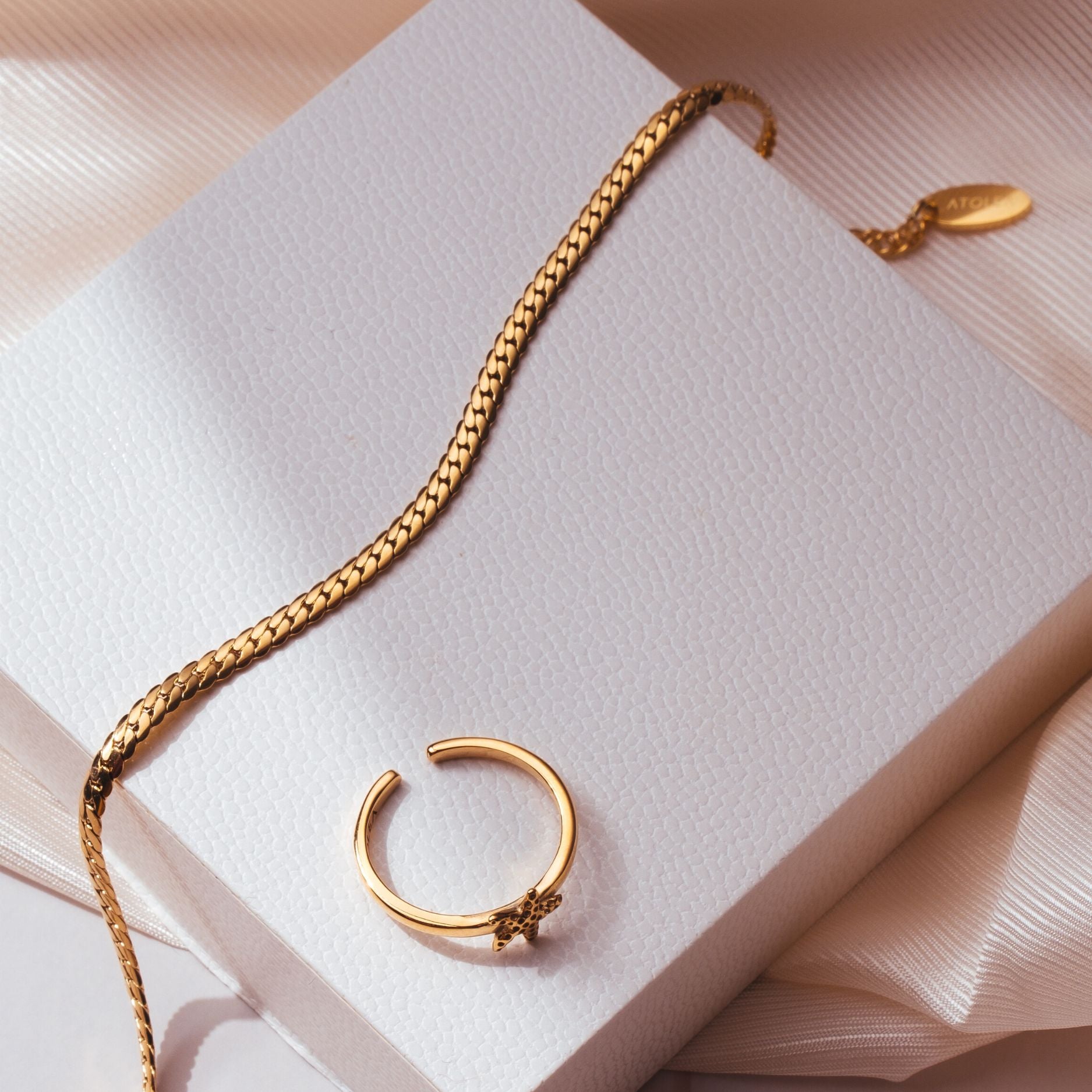 Athena Classy Chain