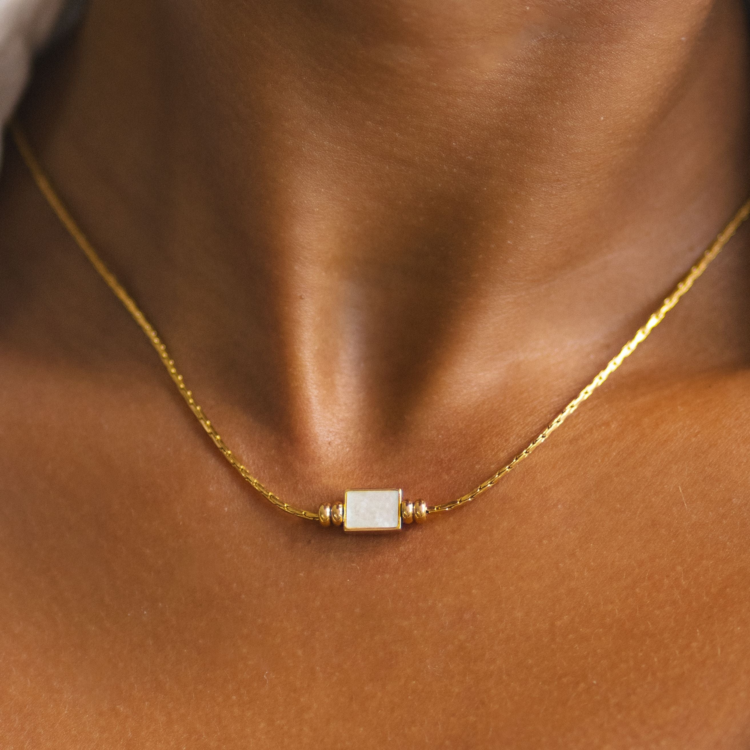 Athena Lune Necklace