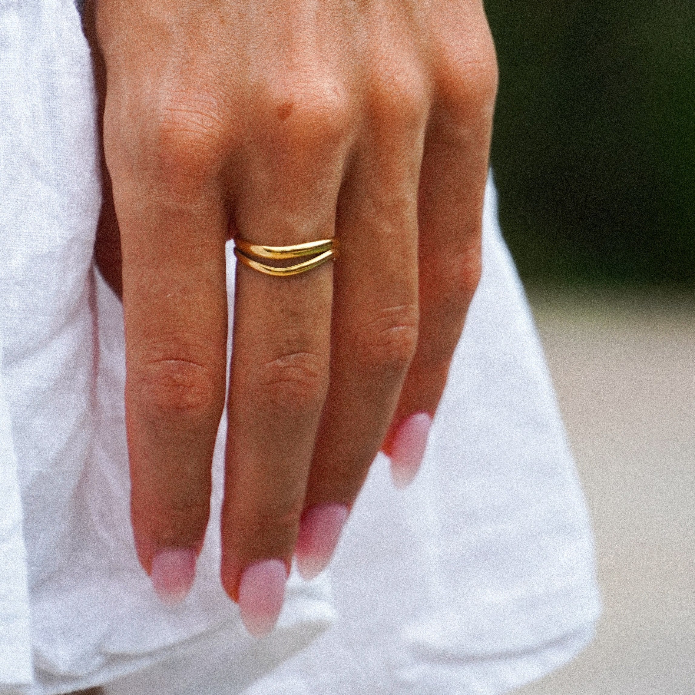 Athena "Breeze" Double Ring