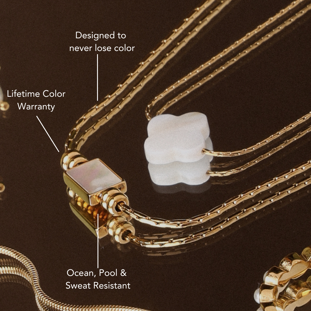 Athena Lune Necklace