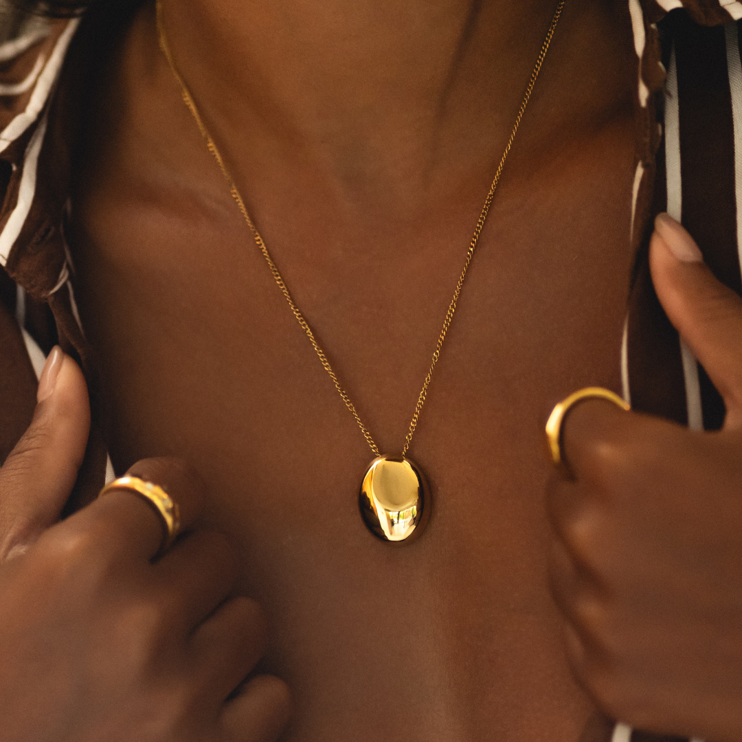 Athena Pebble Necklace