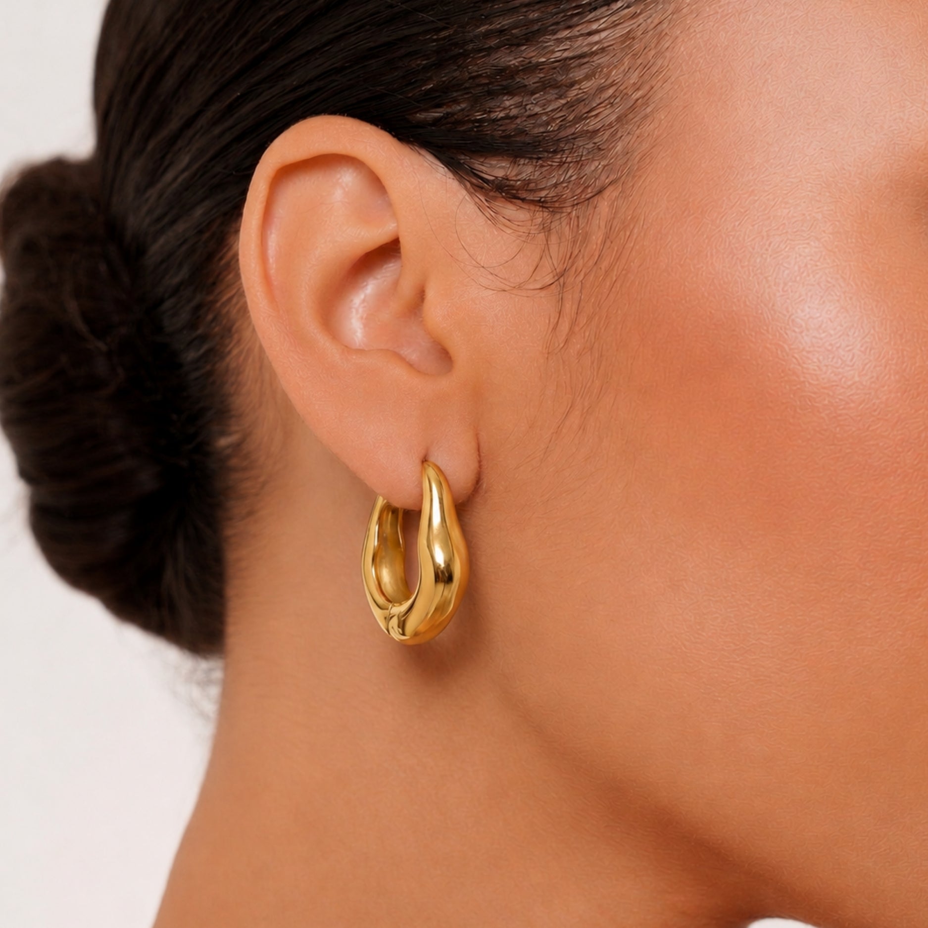 Athena Organic Hoops