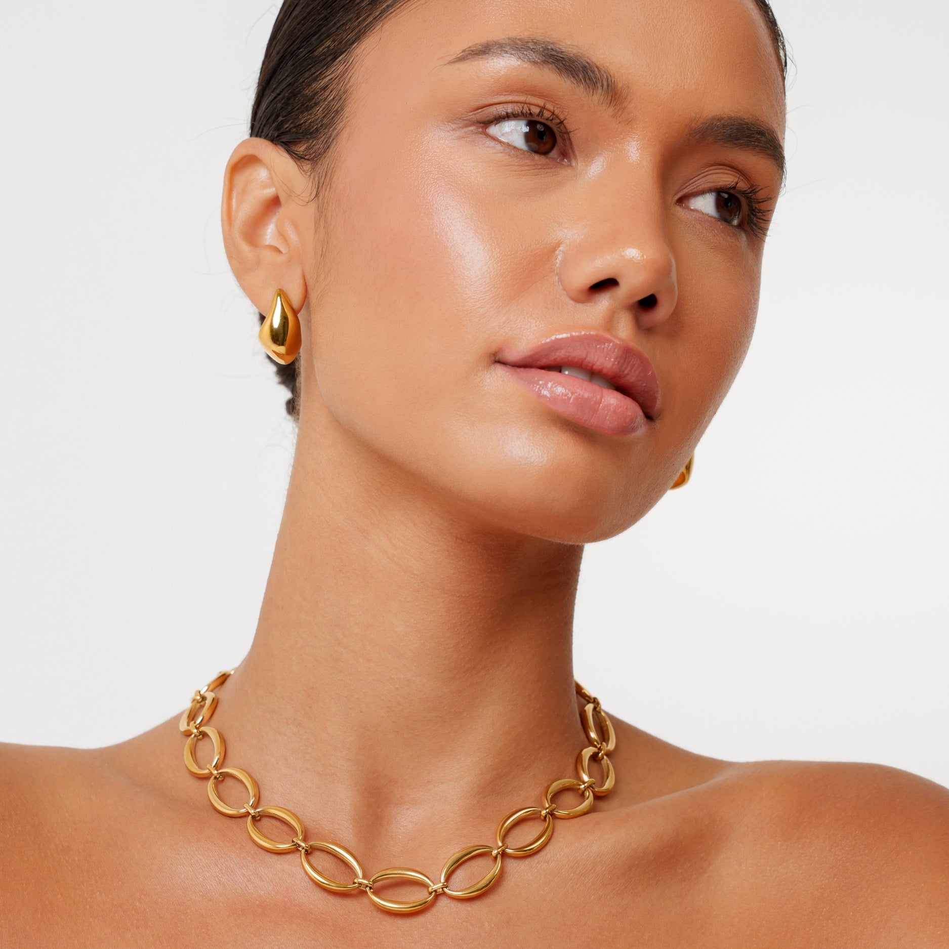 Athena Molten Studs