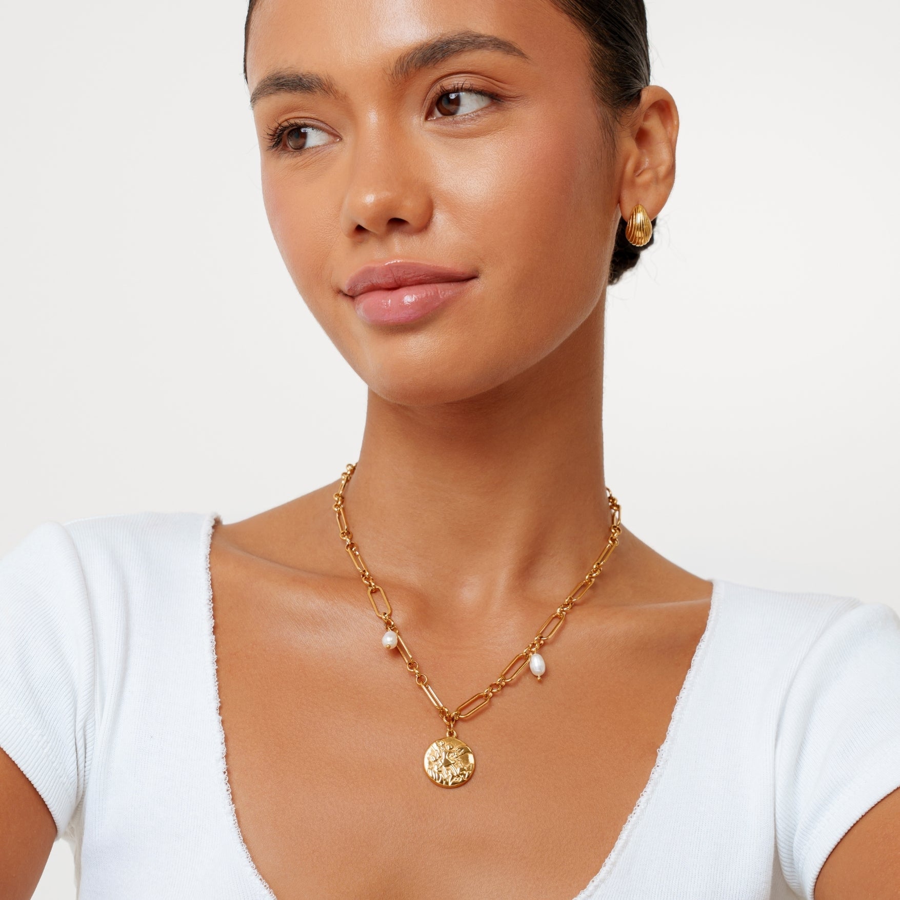 Athena Elysia Necklace