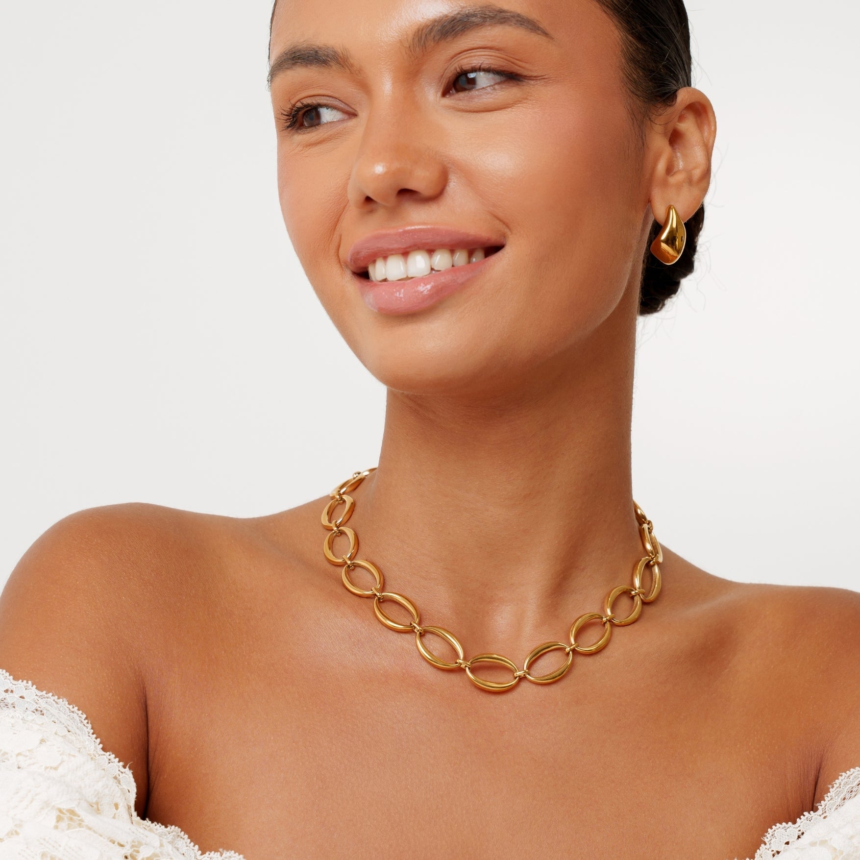 Athena Ibiza Choker