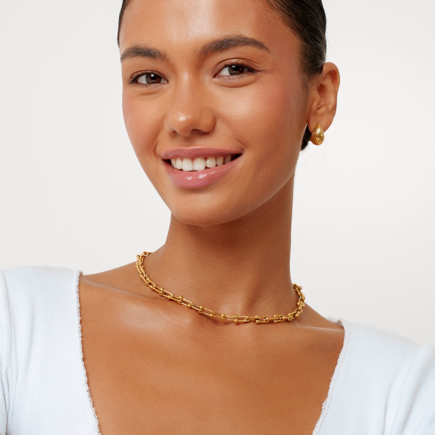 Athena Island Links Choker