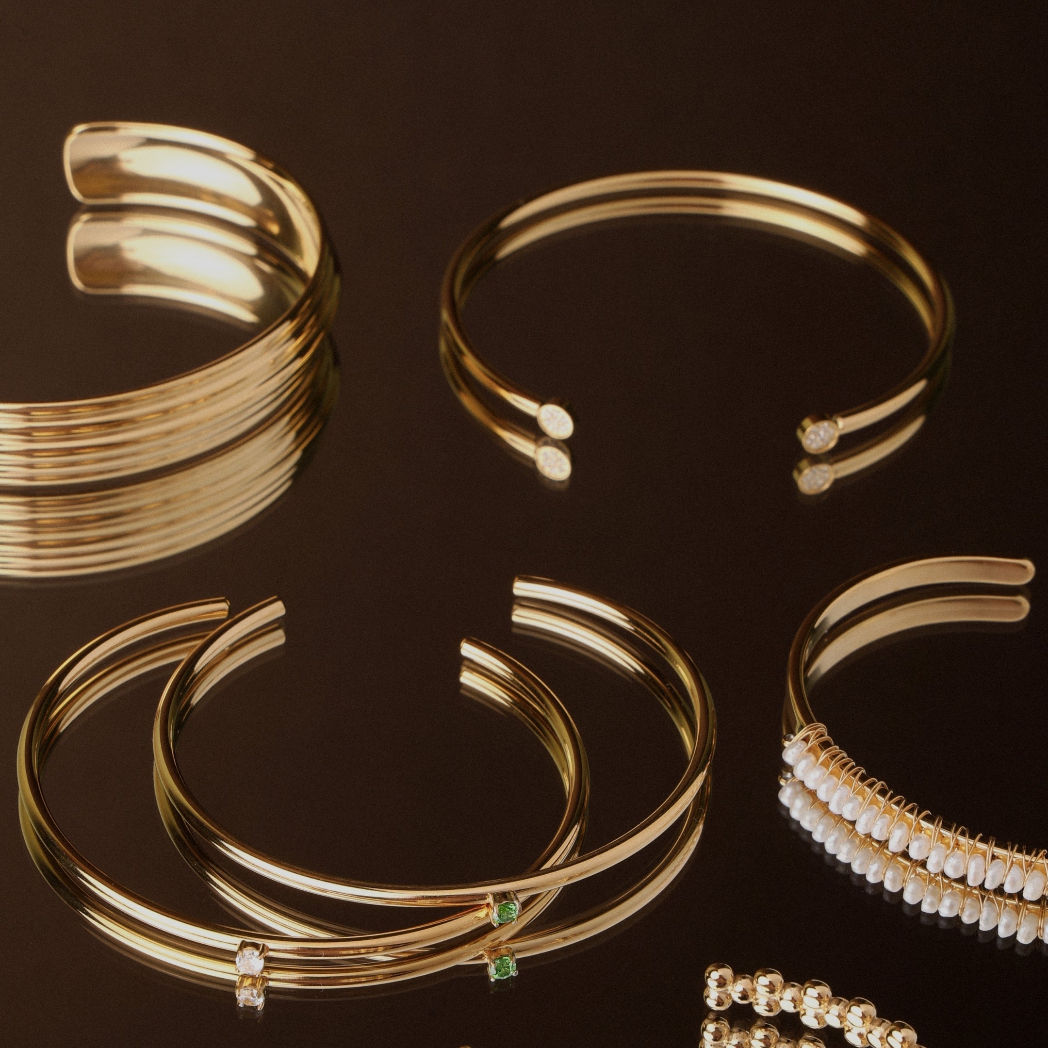 Athena Mirari Cuff