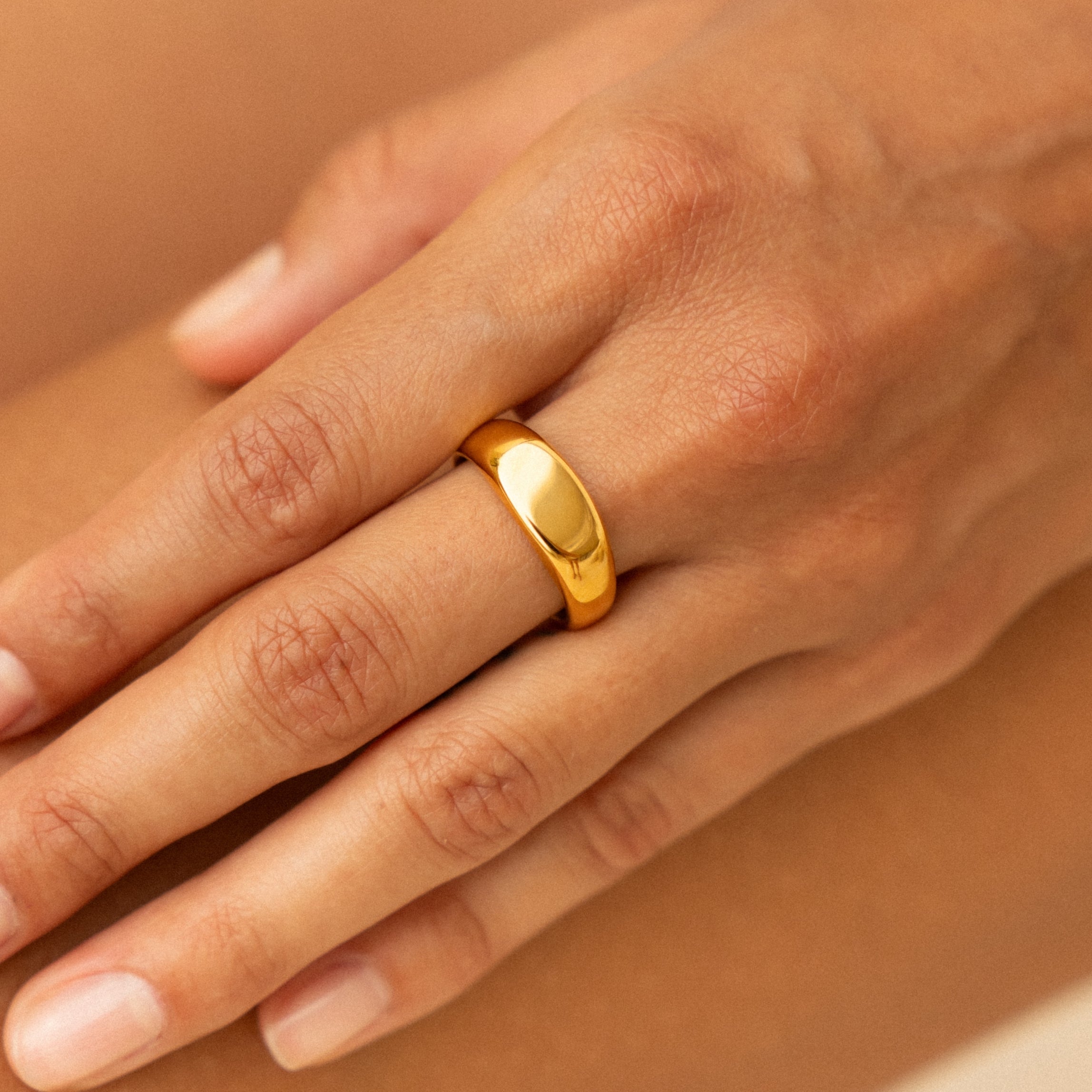 Athena Everyday Signet Ring