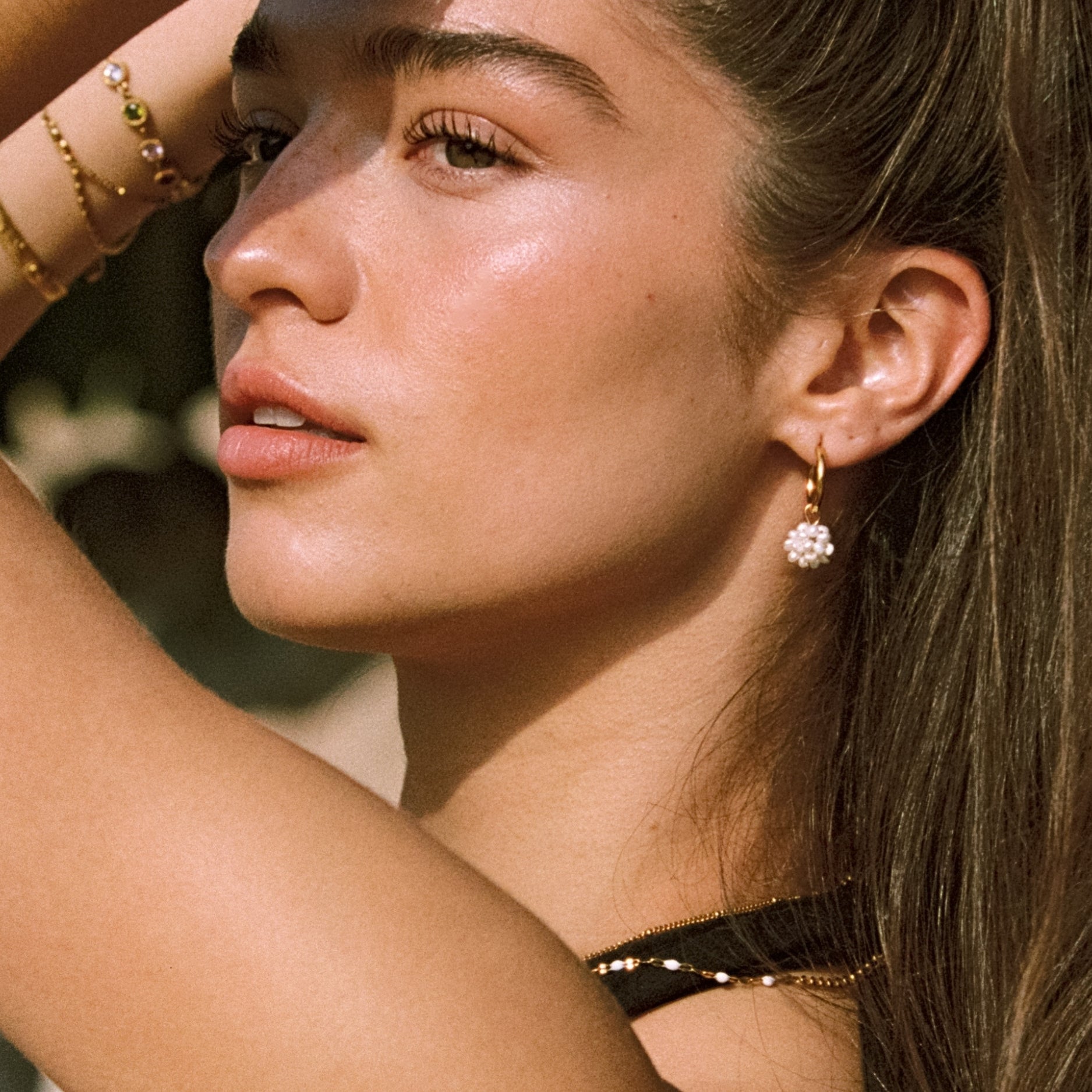 Athena Tiny Pearls Hoops
