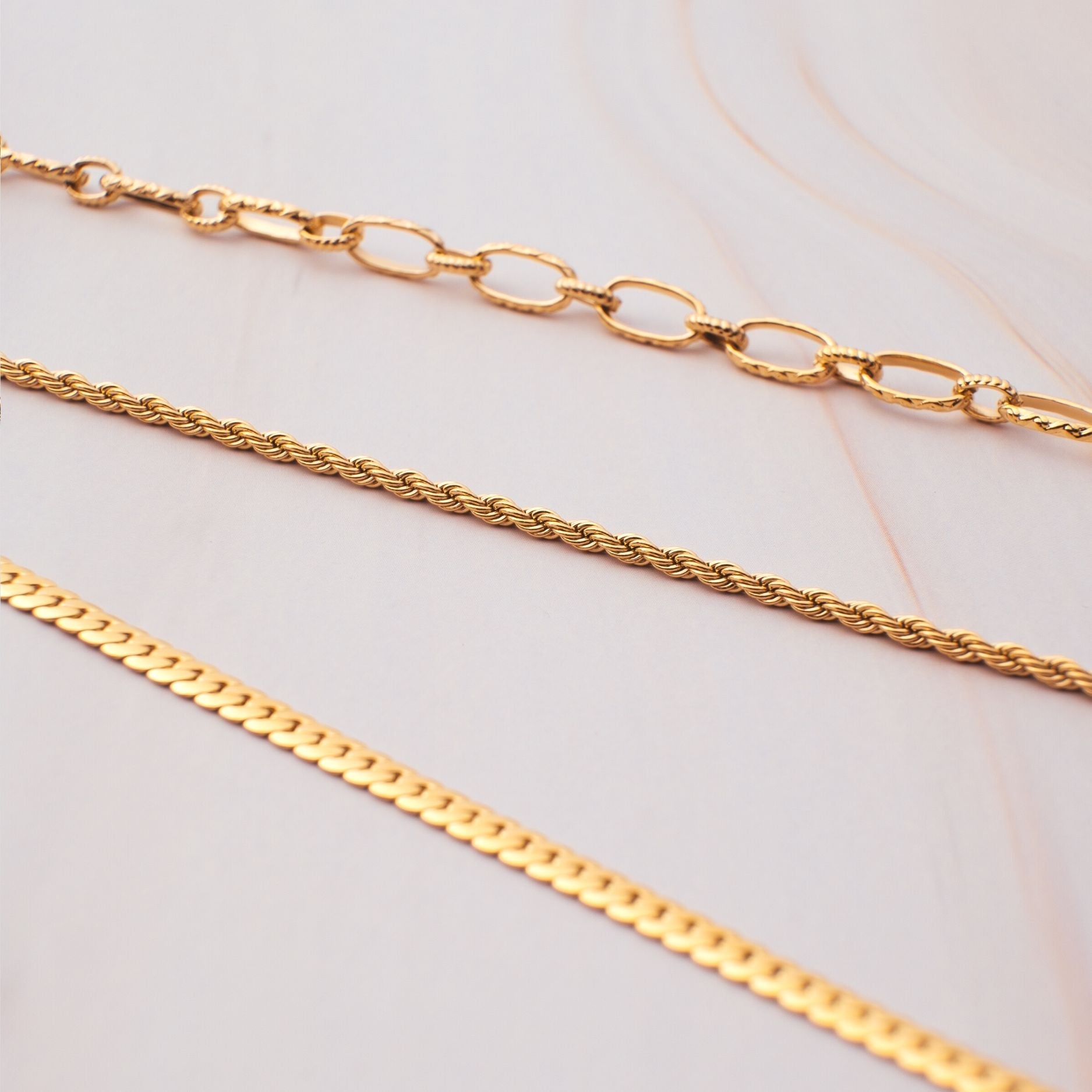 Athena "Calvi" Rope Chain Necklace