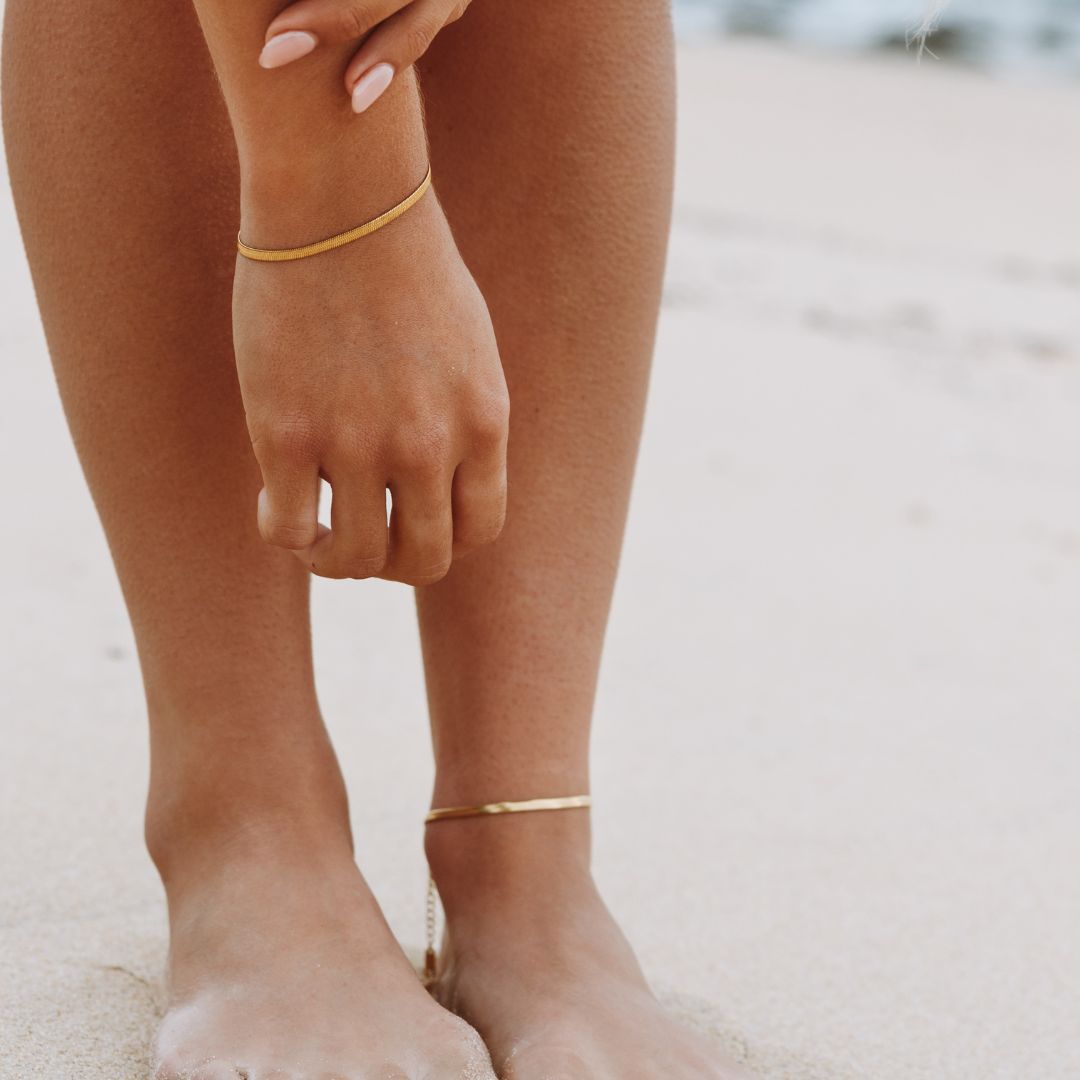 Athena "Kauai" Herringbone Anklet