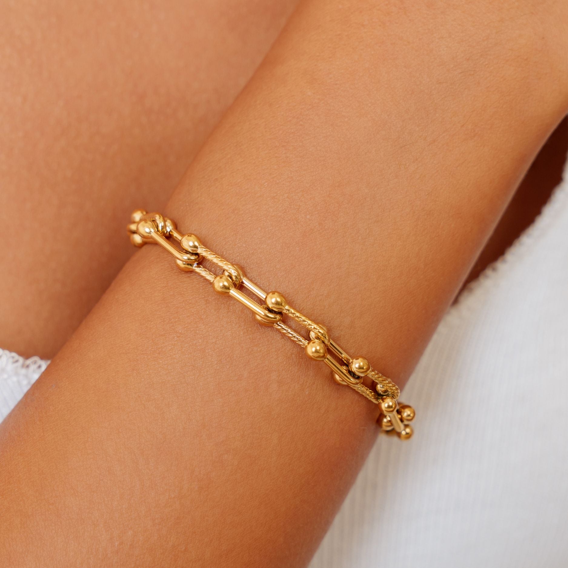 Athena Island Links Bracelet